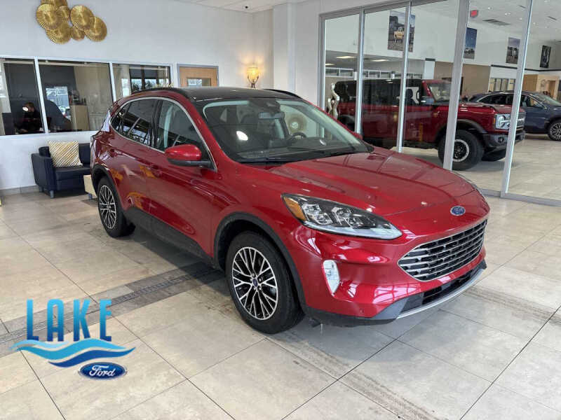 2022 Ford Escape Plug-In Hybrid Titanium