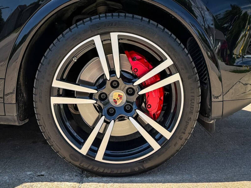 2014 Porsche Cayenne Turbo S