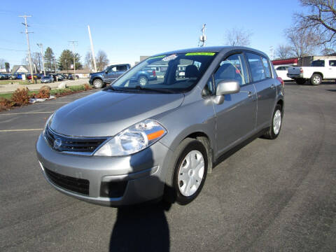 2011 Nissan Versa for sale at Ideal Auto Sales, Inc. in Waukesha WI