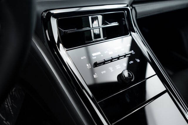 2026 Porsche Panamera 4