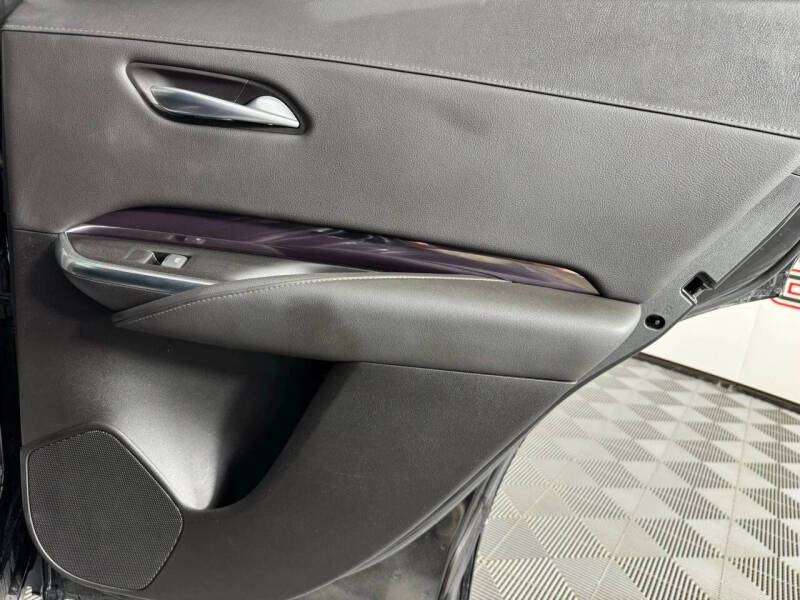 2023 Cadillac XT4 Luxury