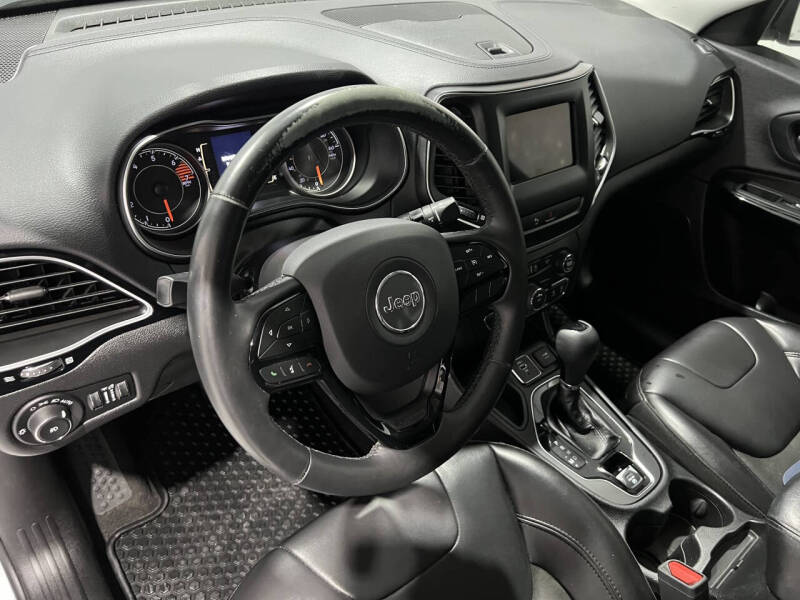 2019 Jeep Cherokee Altitude