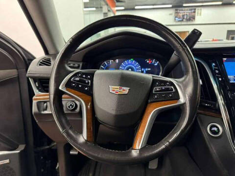 2016 Cadillac Escalade ESV Luxury Collection