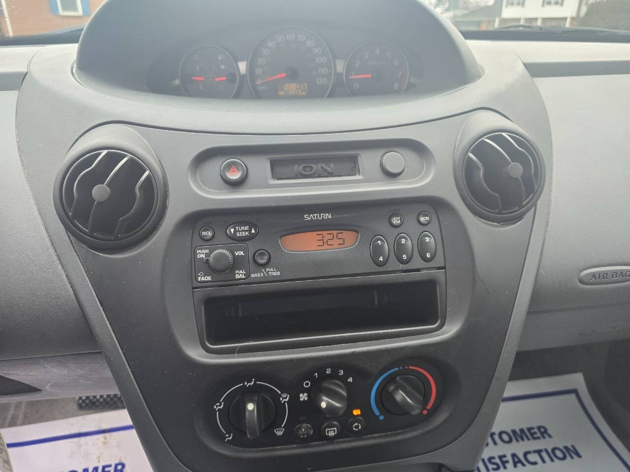 2004 Saturn Ion for sale at QUEENSGATE AUTO SALES in York, PA