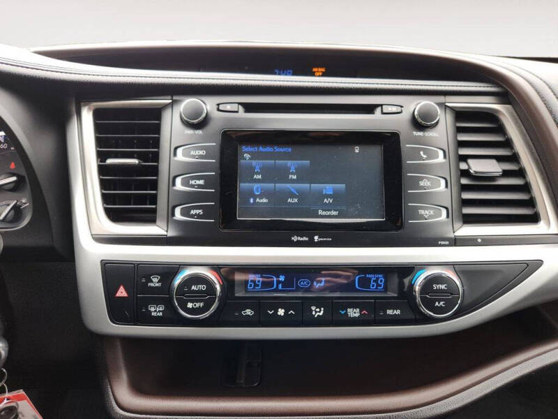 2015 Toyota Highlander