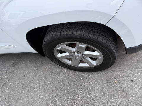 2016 GMC Acadia SLE-2