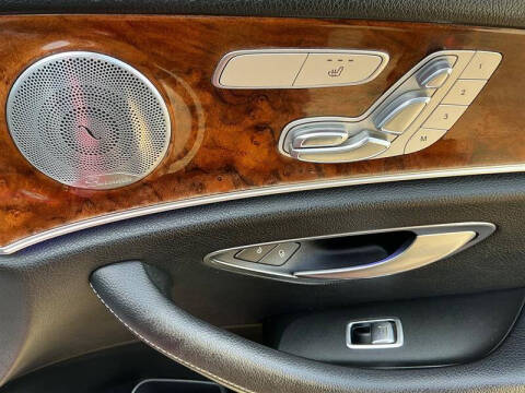2017 Mercedes-Benz E-Class E 300 4MATIC