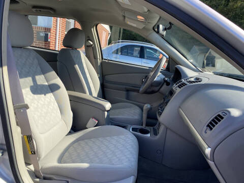 2005 Chevrolet Malibu Maxx LS