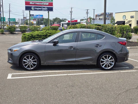 2018 Mazda MAZDA3 Touring