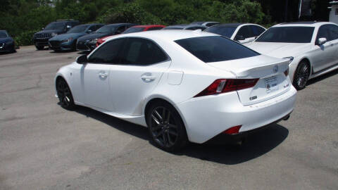 2015 Lexus IS 250 Crafted Line