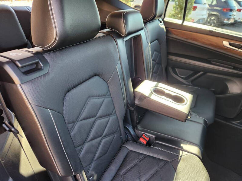 2024 Volkswagen Atlas SE 4Motion