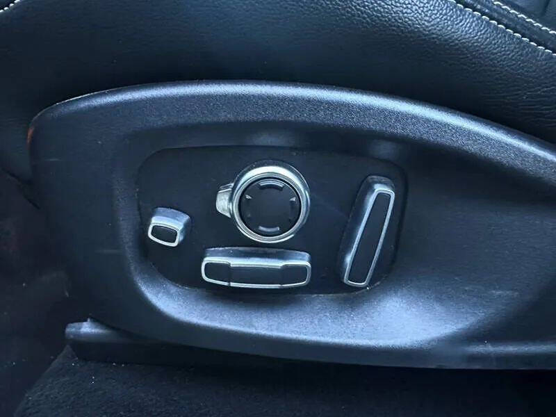 2020 Jaguar F-PACE S