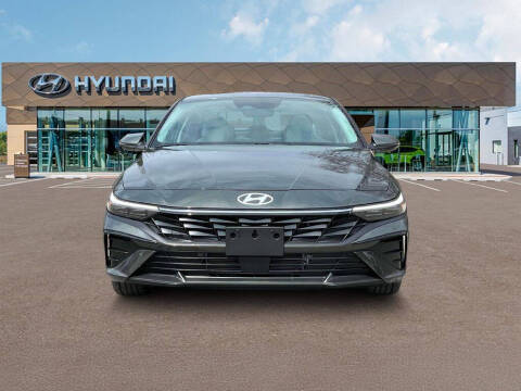 2025 Hyundai Elantra Hybrid Limited