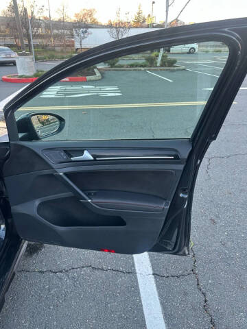 2016 Volkswagen Golf GTI