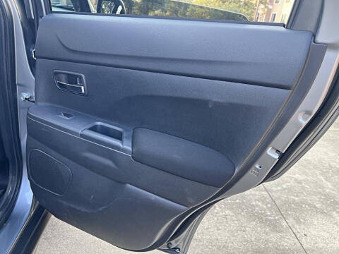 2023 Mitsubishi Outlander Sport