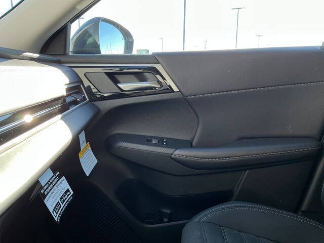 2025 Mitsubishi Outlander PHEV SE