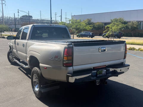 2004 GMC Sierra 3500
