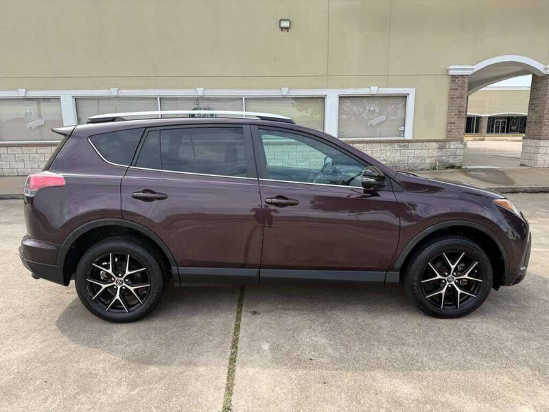 2016 Toyota RAV4 SE