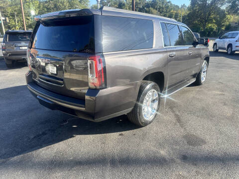 2017 GMC Yukon XL SLT