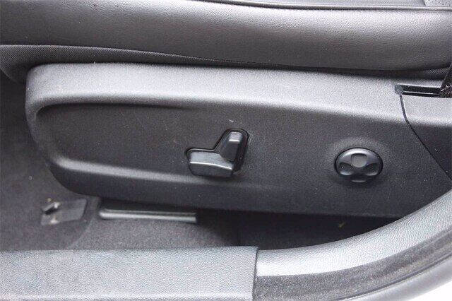 2019 Chrysler 300 Limited