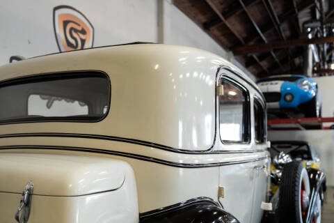 1932 Cadillac Series 370B