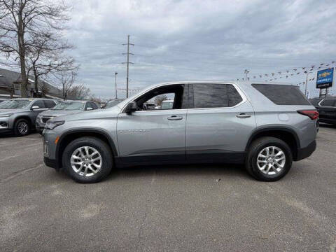 2023 Chevrolet Traverse LS