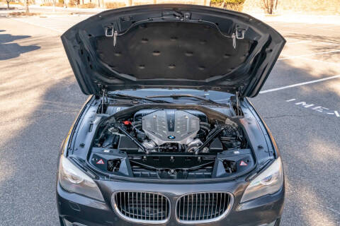 2011 BMW 7 Series 750Li xDrive