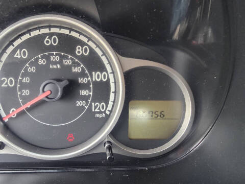 2011 Mazda MAZDA2 Touring