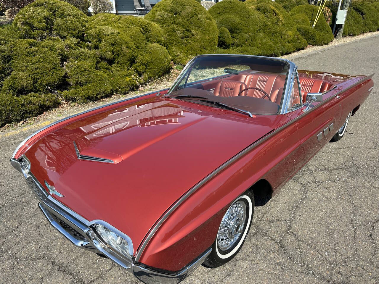 1963 Ford Thunderbird 4
