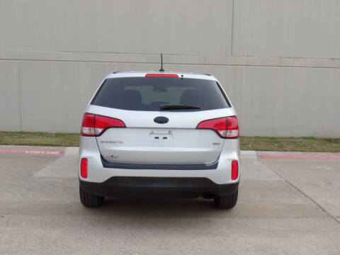 2014 Kia Sorento LX