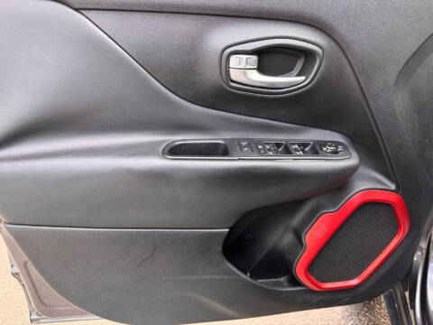 2016 Jeep Renegade Trailhawk