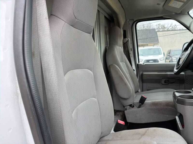 2021 Ford E-Series E-350 SD