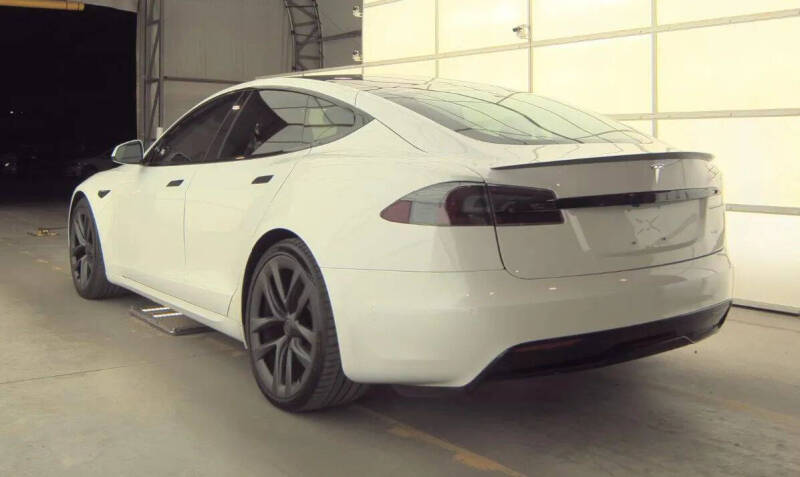 2021 Tesla Model S Plaid