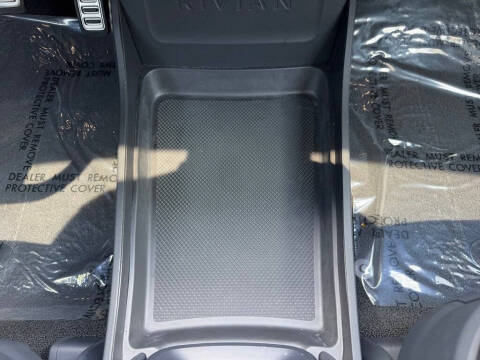 2022 Rivian R1T Adventure