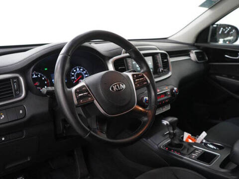 2020 Kia Sorento S V6
