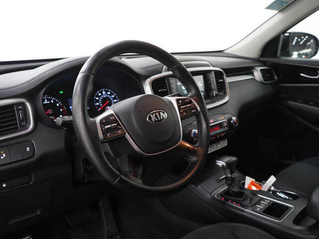 2020 Kia Sorento S V6