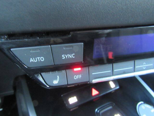 2022 Audi Q4 e-tron quattro Premium Plus 50