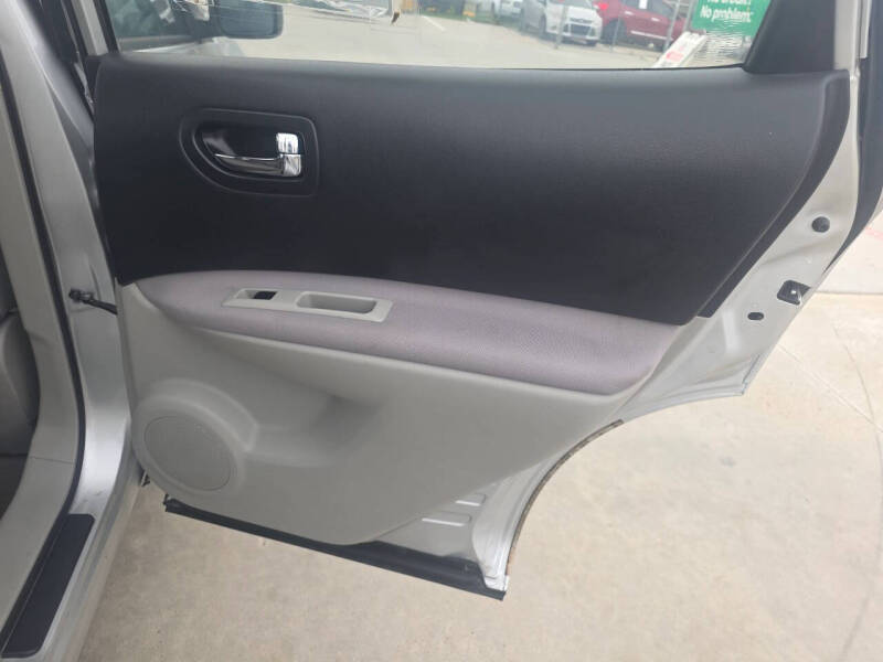2013 Nissan Rogue S