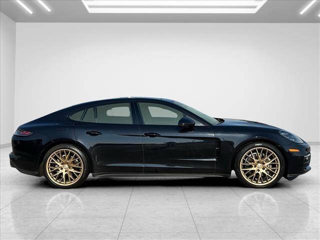 2022 Porsche Panamera