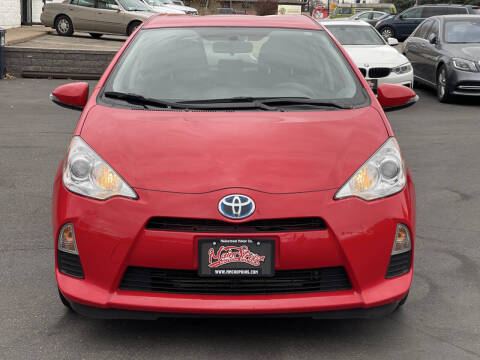 2013 Toyota Prius c One