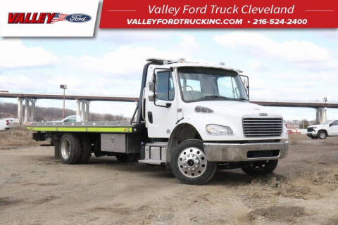 2021 Freightliner M2 106