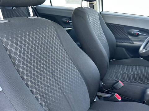 2013 Scion xD