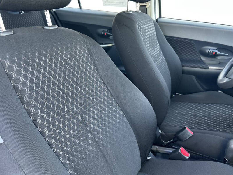 2013 Scion xD