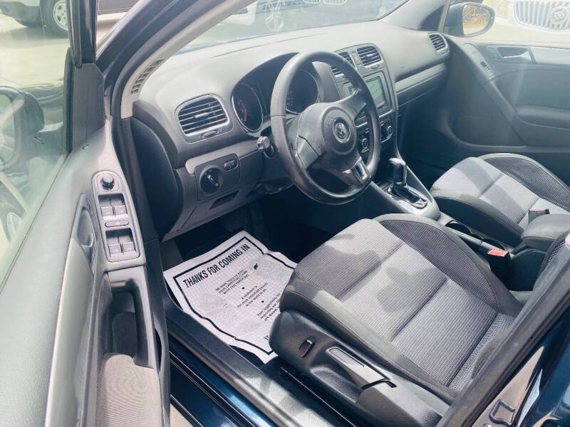 2013 Volkswagen Golf 2.5L PZEV