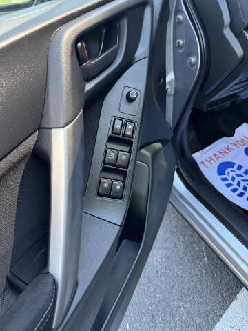 2015 Subaru Forester 2.5i
