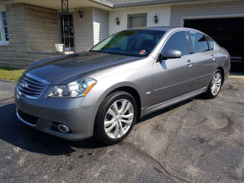 2009 Infiniti M35 for sale at CALDERONE CAR & TRUCK in Whiteland IN