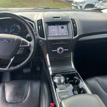 2019 Ford Edge Titanium