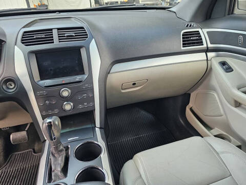 2011 Ford Explorer XLT