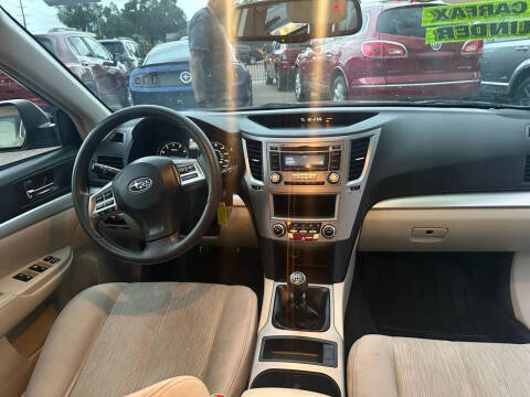 2013 Subaru Legacy 2.5i