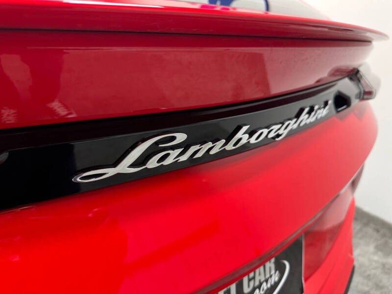 2022 Lamborghini Urus